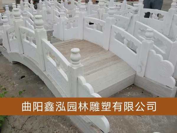 石雕欄桿 