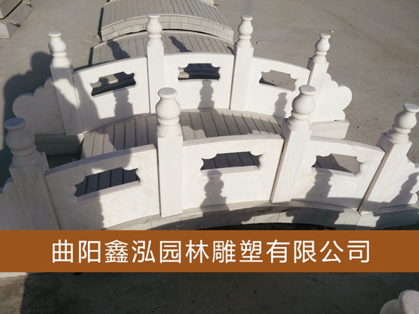 石雕欄桿 